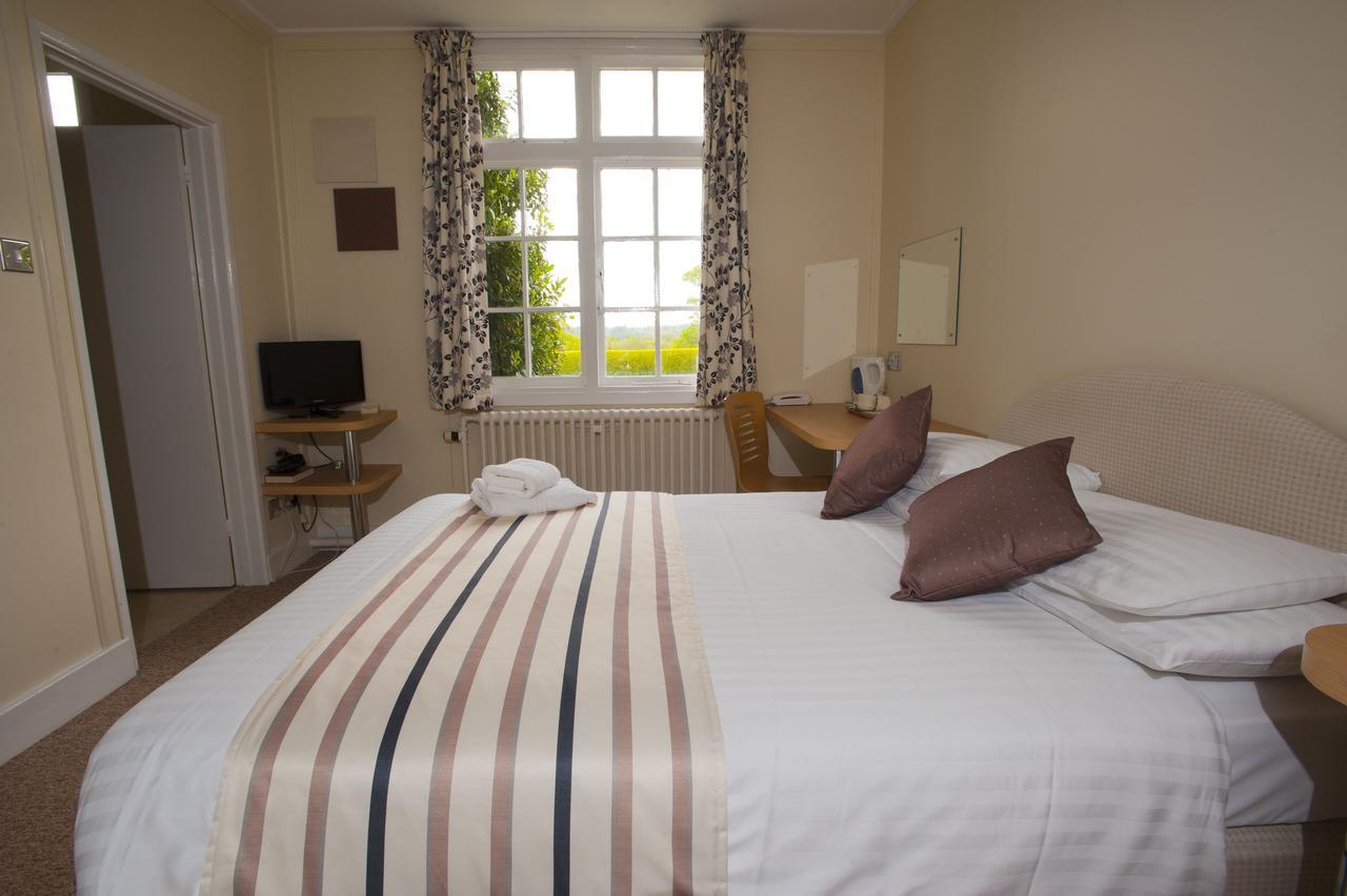 Eastwood Park Hotell Falfield Exteriör bild