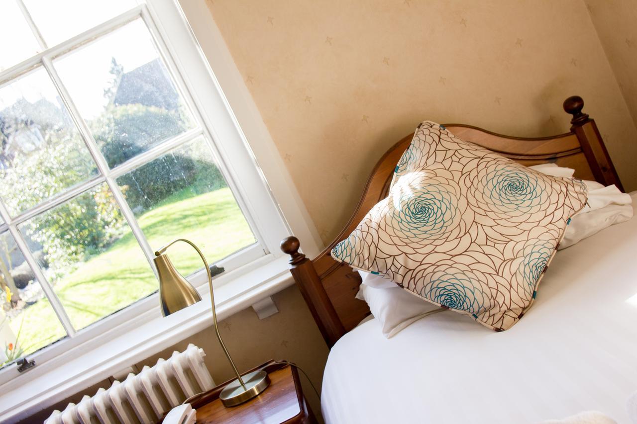 Eastwood Park Hotell Falfield Exteriör bild