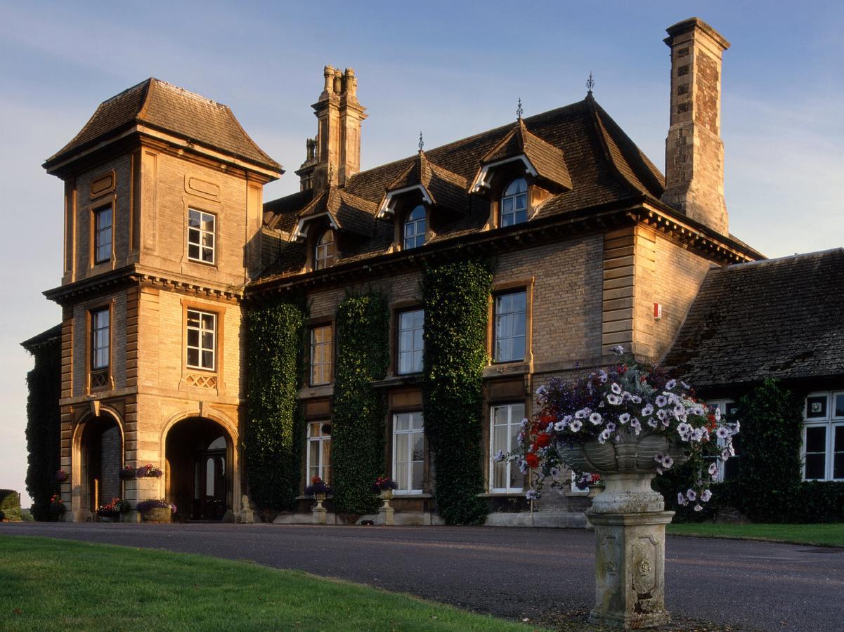 Eastwood Park Hotell Falfield Exteriör bild